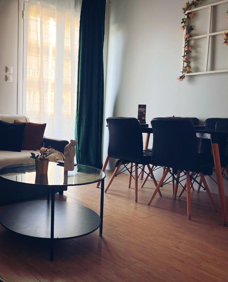 Athens Loft In Pagratiアパートメント エクステリア 写真