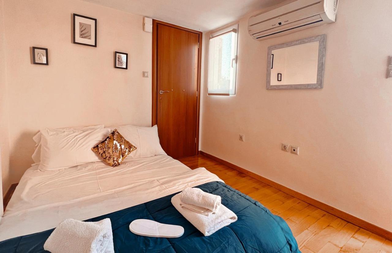 Athens Loft In Pagratiアパートメント エクステリア 写真